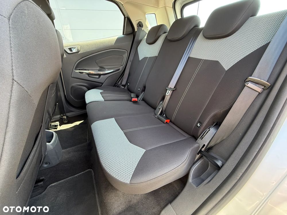 Ford EcoSport - 25