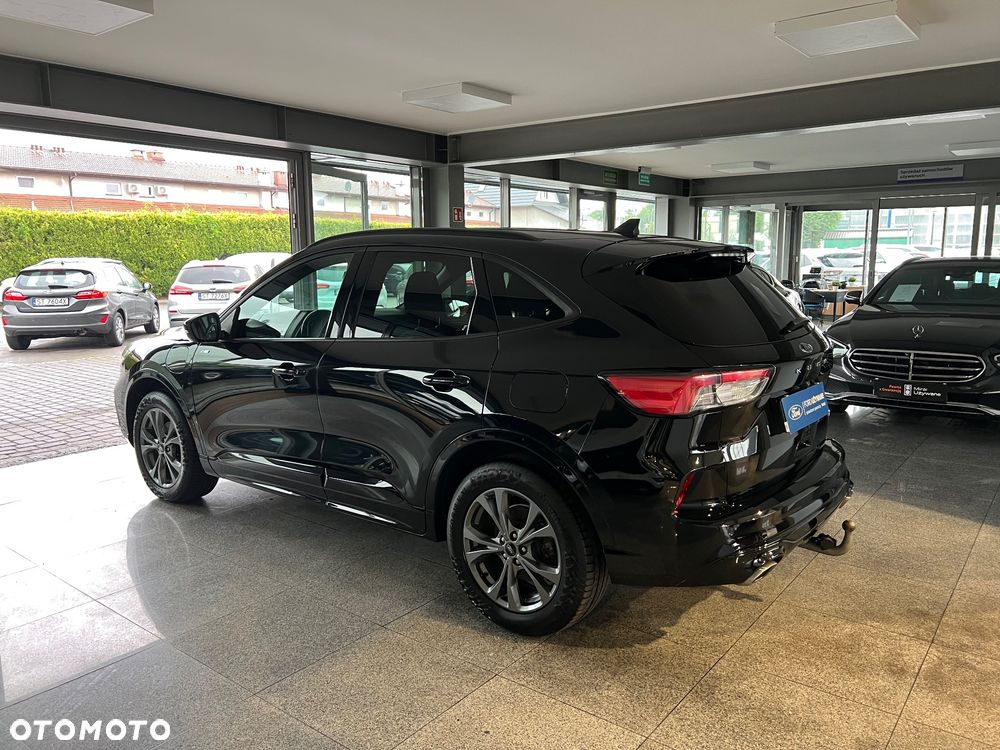 Ford Kuga 2.5P PHEV FWD ST-Line - 11