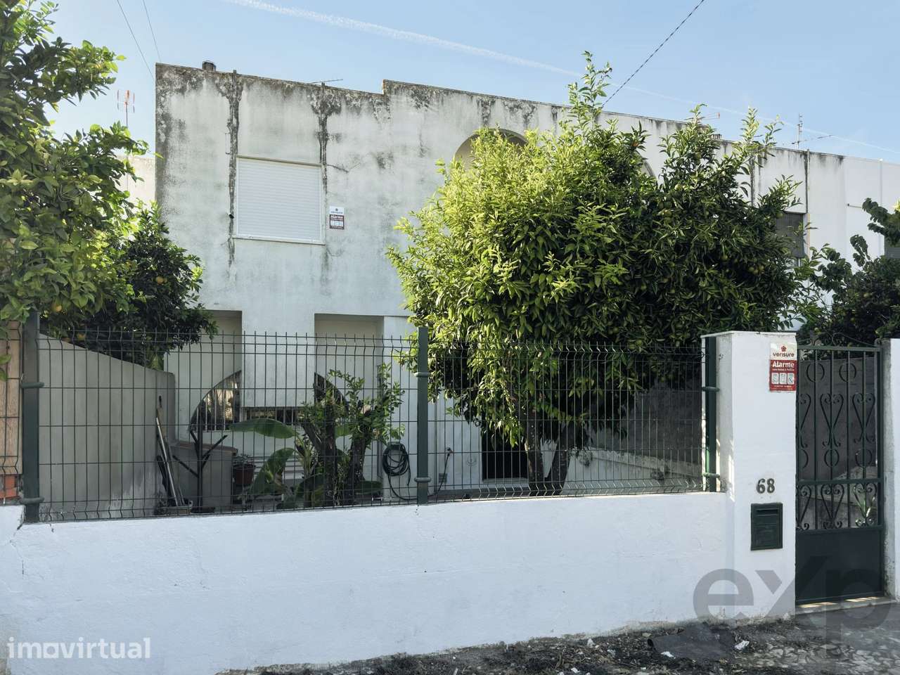 Charmosa casa geminada de 2 quartos no centro de Elvas. Pronta para mo - Grande imagem: 3/32