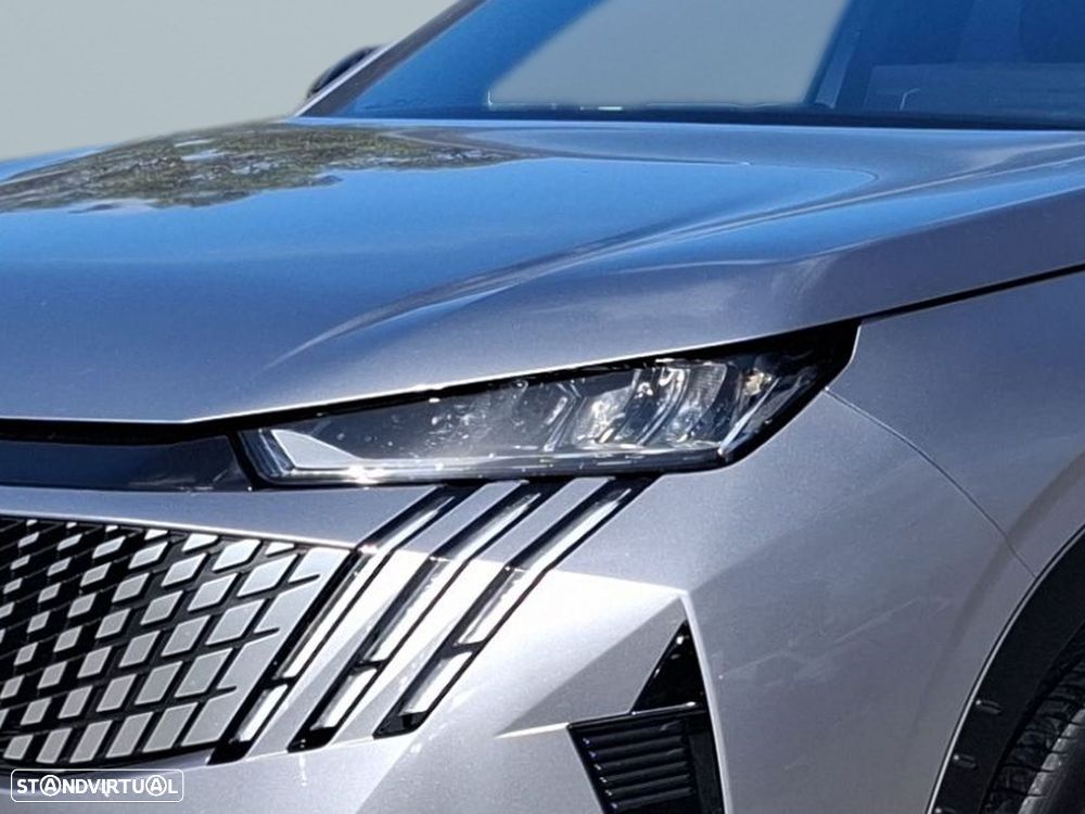 Peugeot 5008 1.2 Hybrid Allure e-DCS6 — photo 3