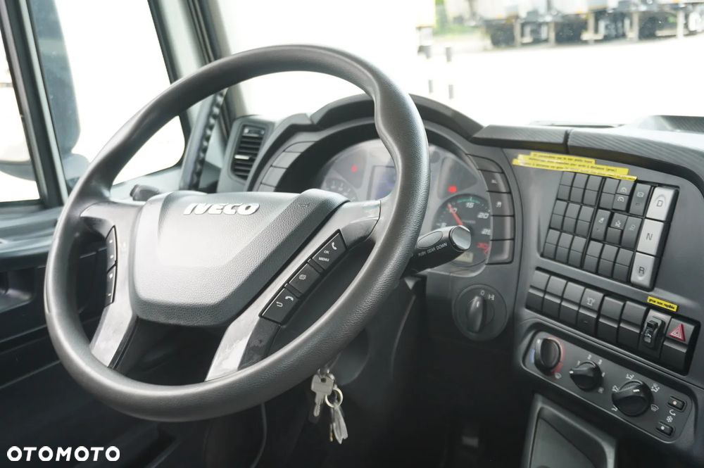 Iveco Stralis 310 E6 / 120 tys. km! / HDS HIAB 211 EP-5 HIDUO / Maks. wysięg 15 m!!! / Pilot / rotator - 18