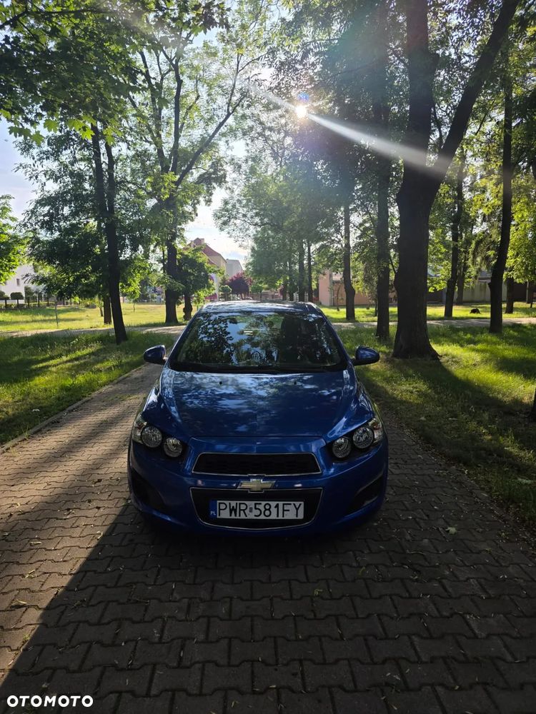 Chevrolet Aveo 1.4 16V LS - 2