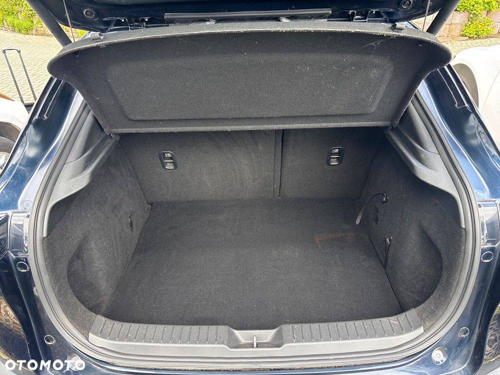 Mazda CX-30 - 30