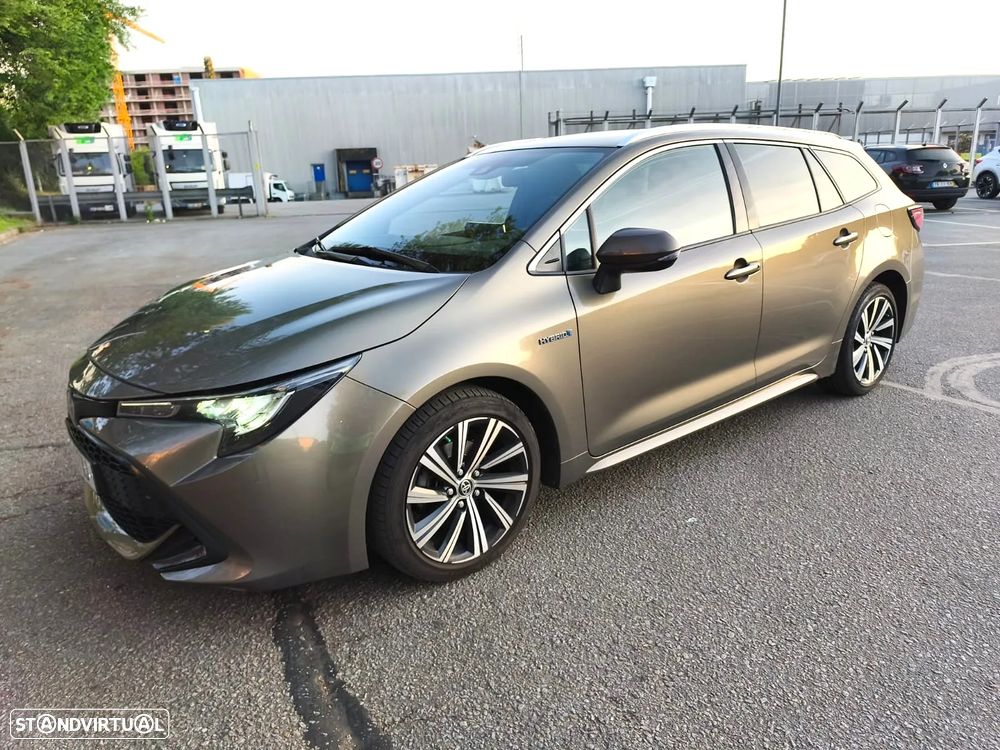 Toyota Corolla Touring Sports 1.8 Hybrid Comfort+P.Sport - 1