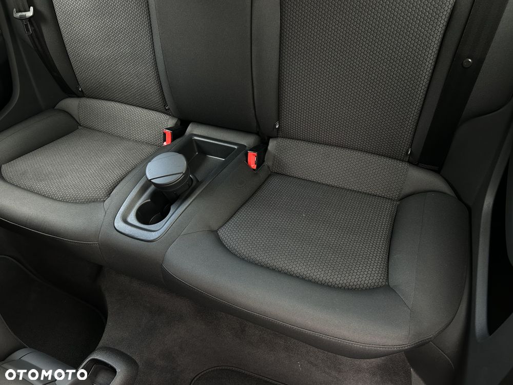 Audi A1 3-drzwiowe 1.2 TFSI Attraction - 25