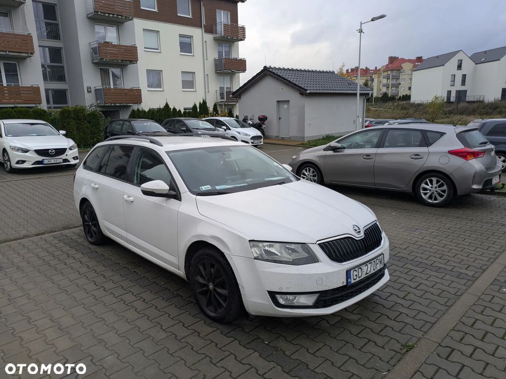 Skoda Octavia 1.6 TDI Ambition - 2