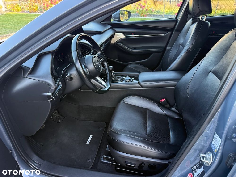 Mazda 3 SKYACTIV-D 1.8 - 21