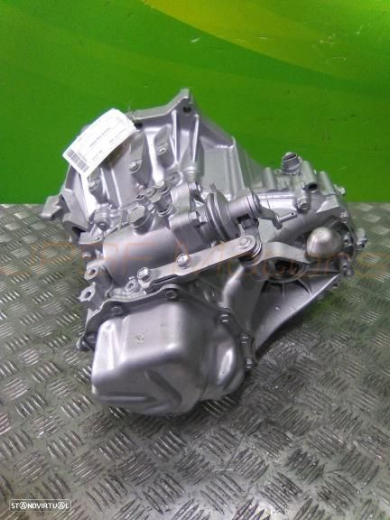 Caixa Velocidades Recondicionada Toyota Corolla 1.4D4D 2007 - 3