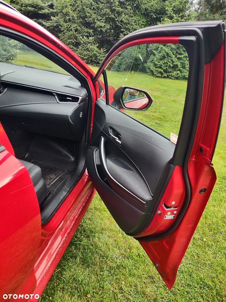 Toyota Corolla 2.0 Hybrid Comfort - 12