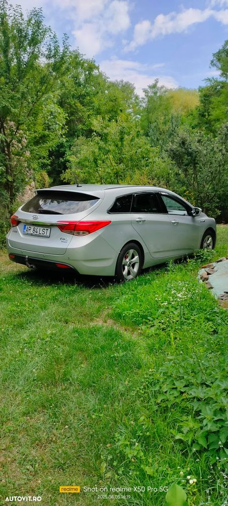 Hyundai i40 1.7 CRDI DPF Exclusive - 4
