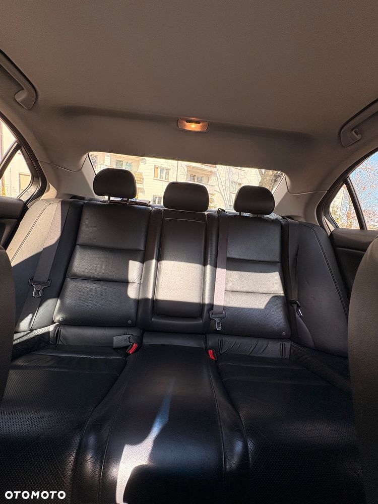 Honda Accord 2.0 Executive - 4