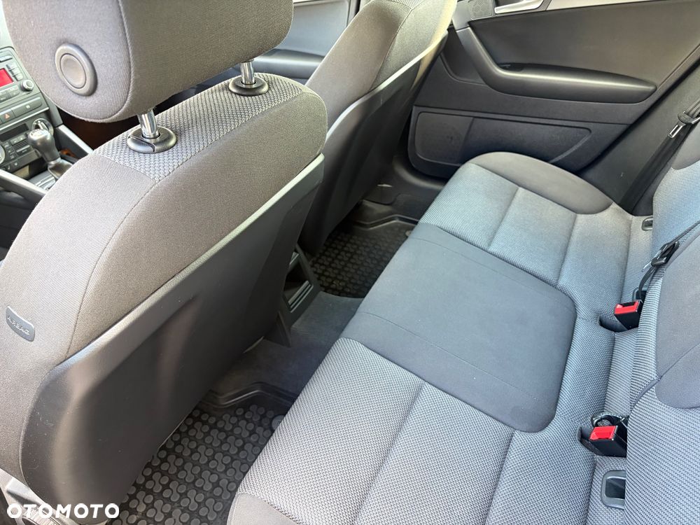 Audi A3 Sportback 2.0 TDI Ambiente - 9