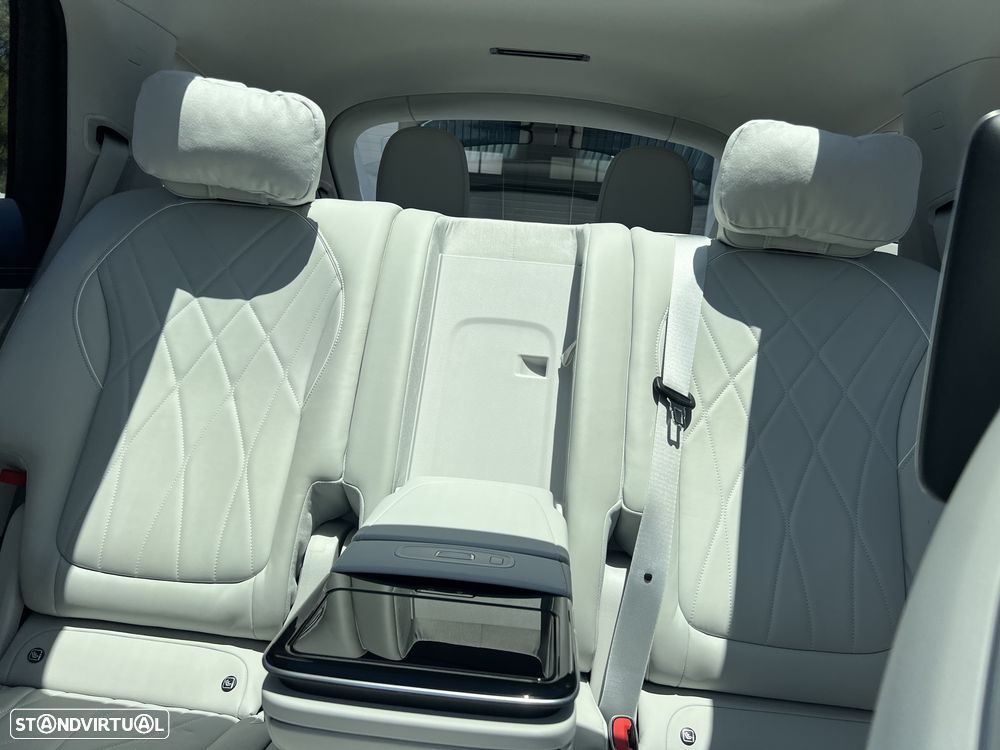 Mercedes-Benz EQS - 47