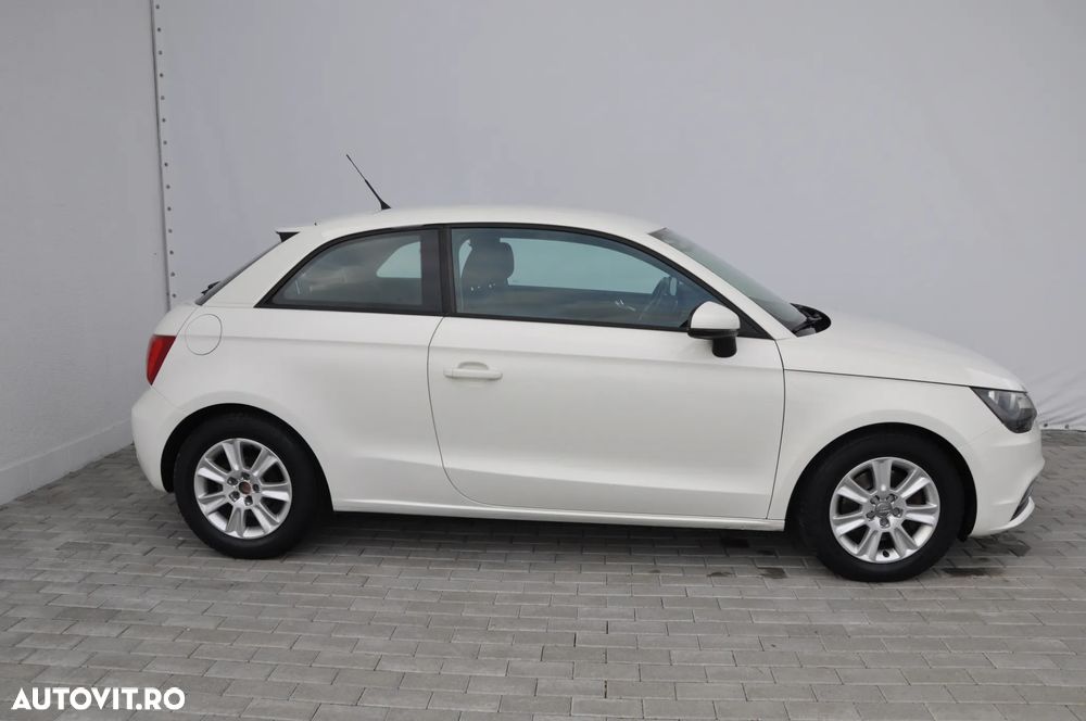 Audi A1 1.6 TDI Ambition - 6