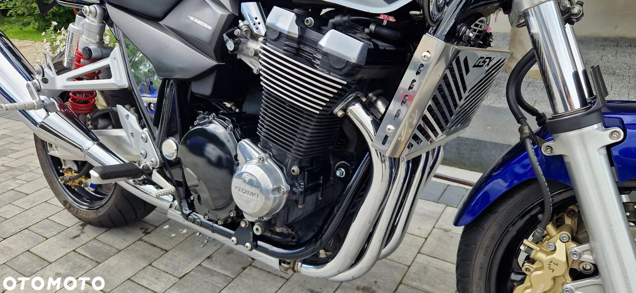 Suzuki GSX - 5