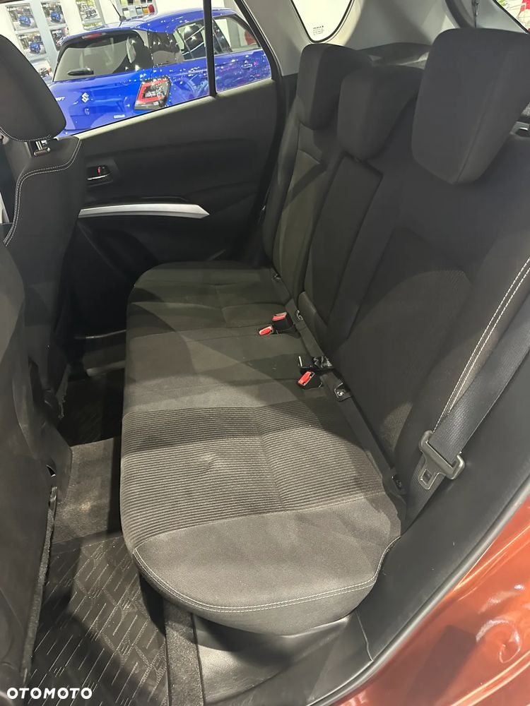 Suzuki SX4 ver-1-0-t-premium - 32