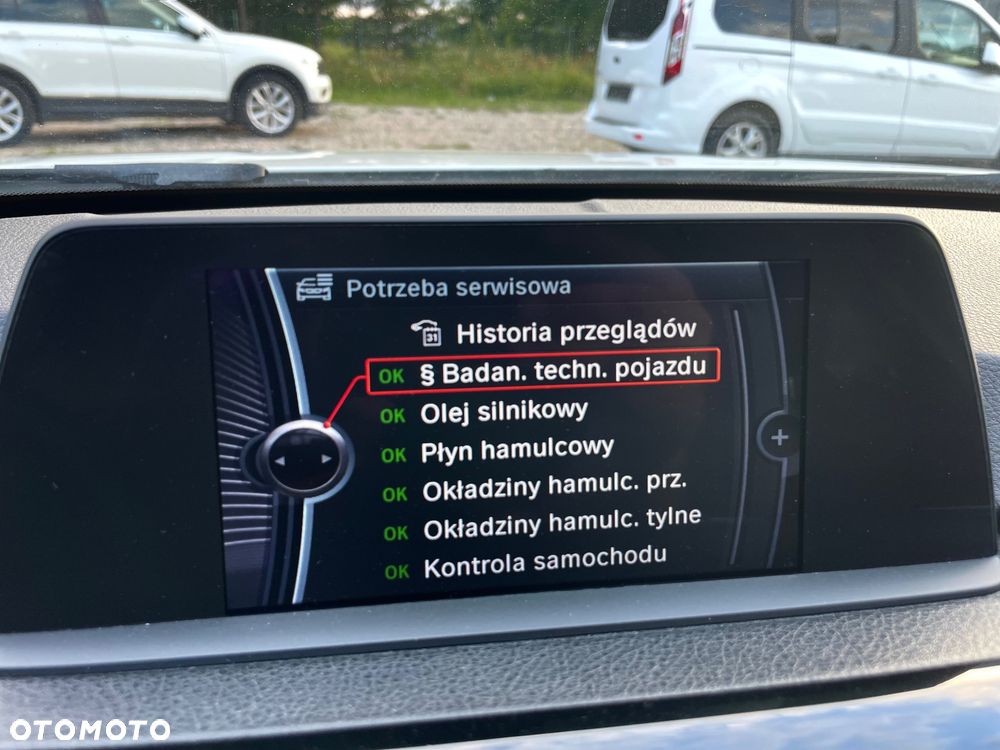 BMW Seria 3 318d DPF Edition Sport - 30