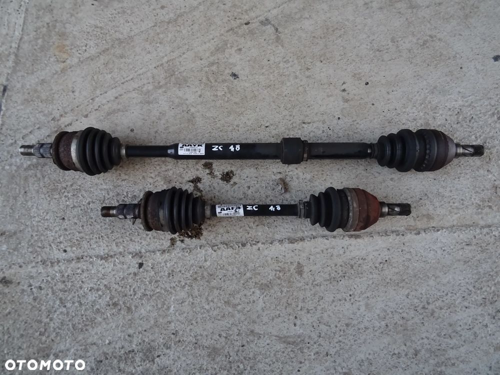 OPEL ZAFIRA C 1,8 A18XER PÓŁOŚ PRZEGUBY PRAWA LEWA