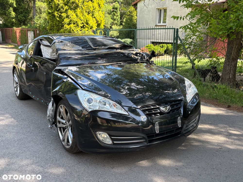 Hyundai Genesis Coupe 3.8 V6 Automatik - 7