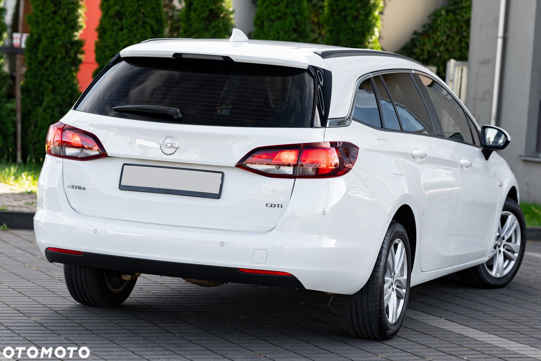Opel Astra 1.6 D (CDTI) Automatik Sports Tourer Dynamic - 9