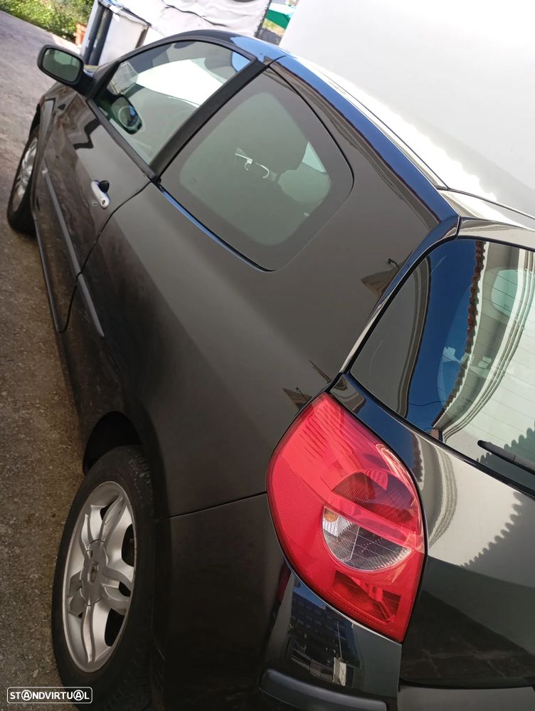Renault Clio 1.2 16V Fairway - 3