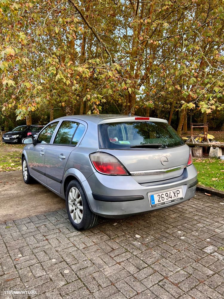 Opel Astra 1.7 CDTI - 8
