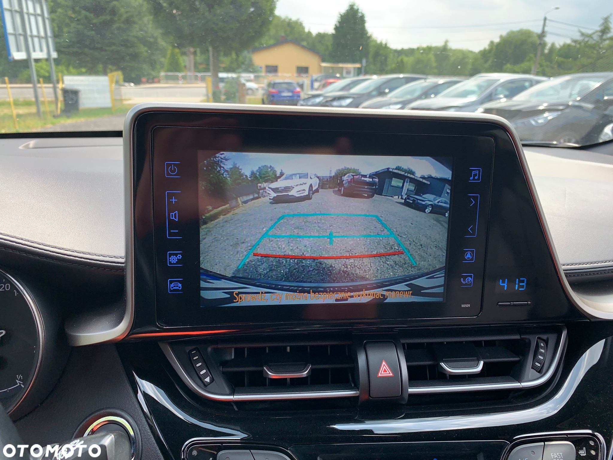 Toyota C-HR 1.2 T Premium - 8
