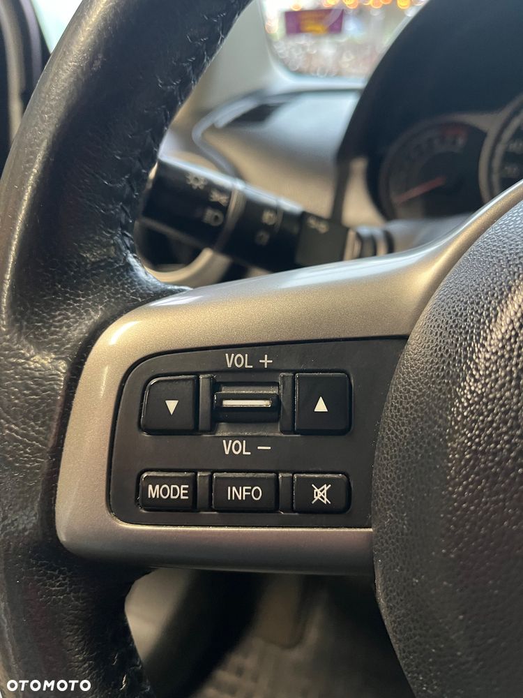 Mazda 2 - 18