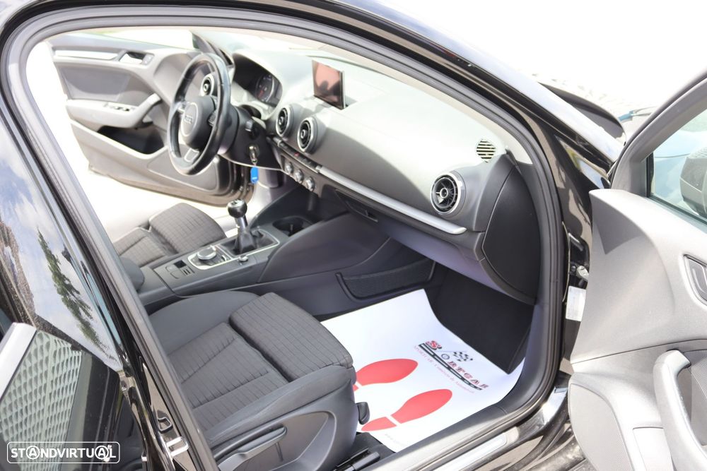 Audi A3 Limousine 1.6 TDI Sport - 14