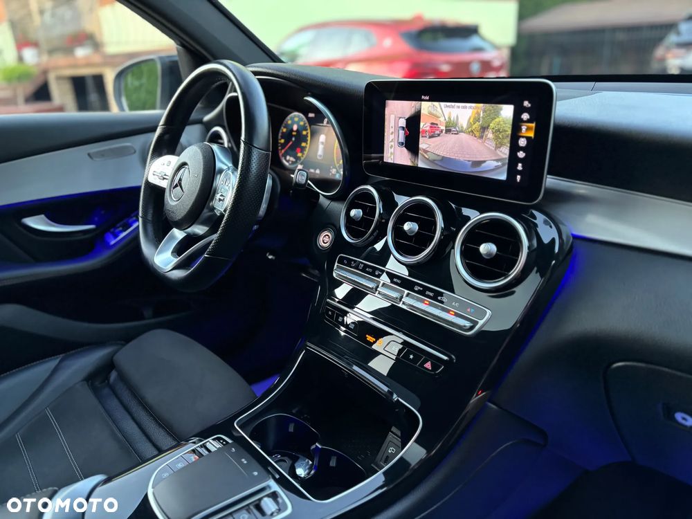 Mercedes-Benz GLC 200 d 4Matic 9G-TRONIC AMG Line - 9