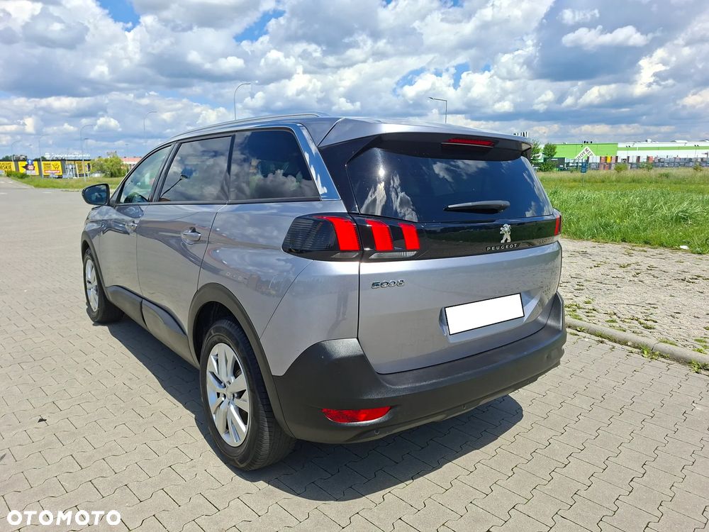 Peugeot 5008 - 15