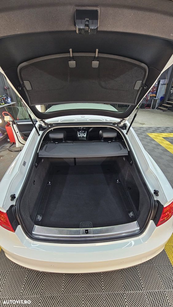 Audi A5 Sportback 2.0 TDI quattro Stronic - 16
