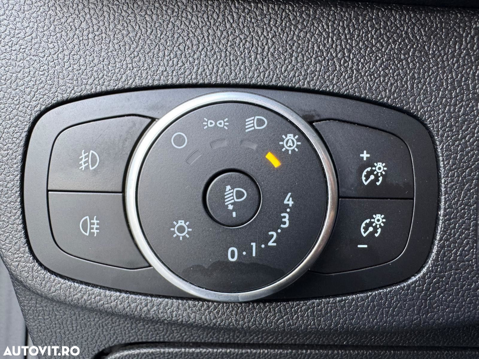 Ford Focus - 14