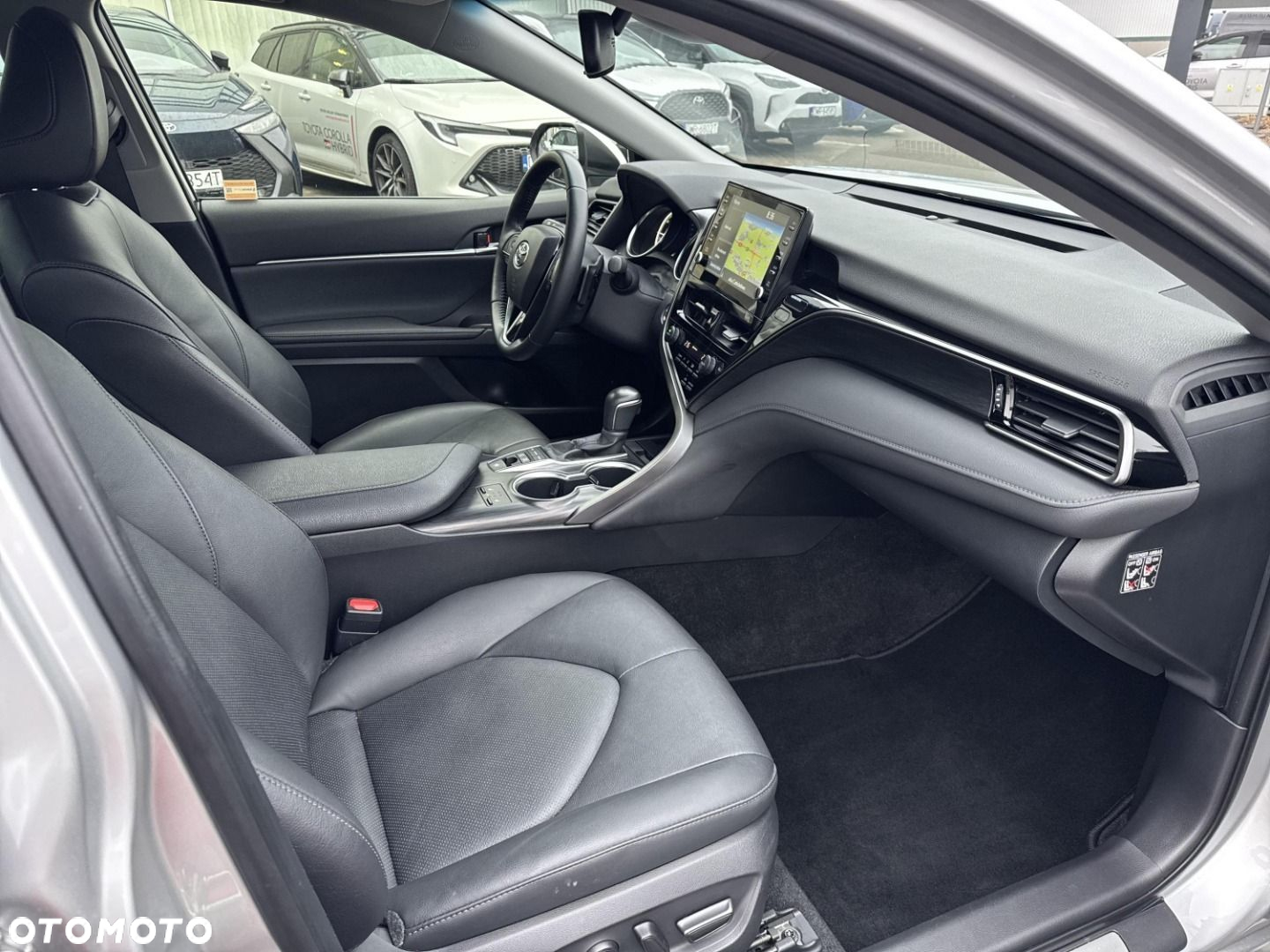 Toyota Camry - 7