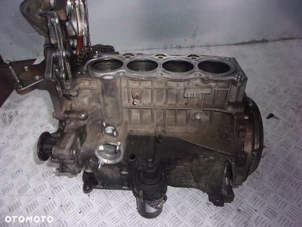 BLOK SILNIKA TOYOTA 1.4 D4D T 1ND-E52C