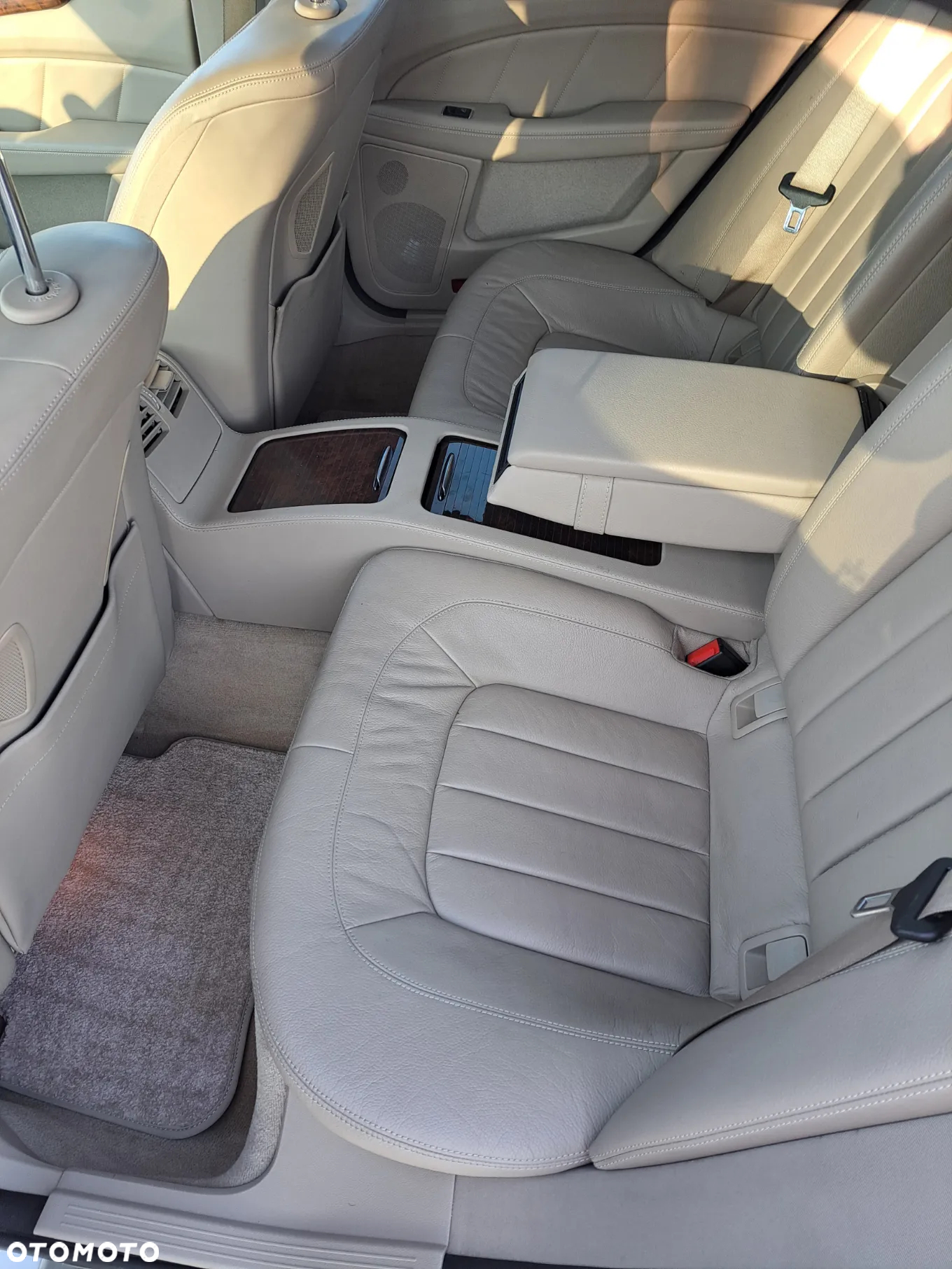 Mercedes-Benz CLS 500 4Matic BlueEFFICIENCY 7G-TRONIC Edition 1 - 7