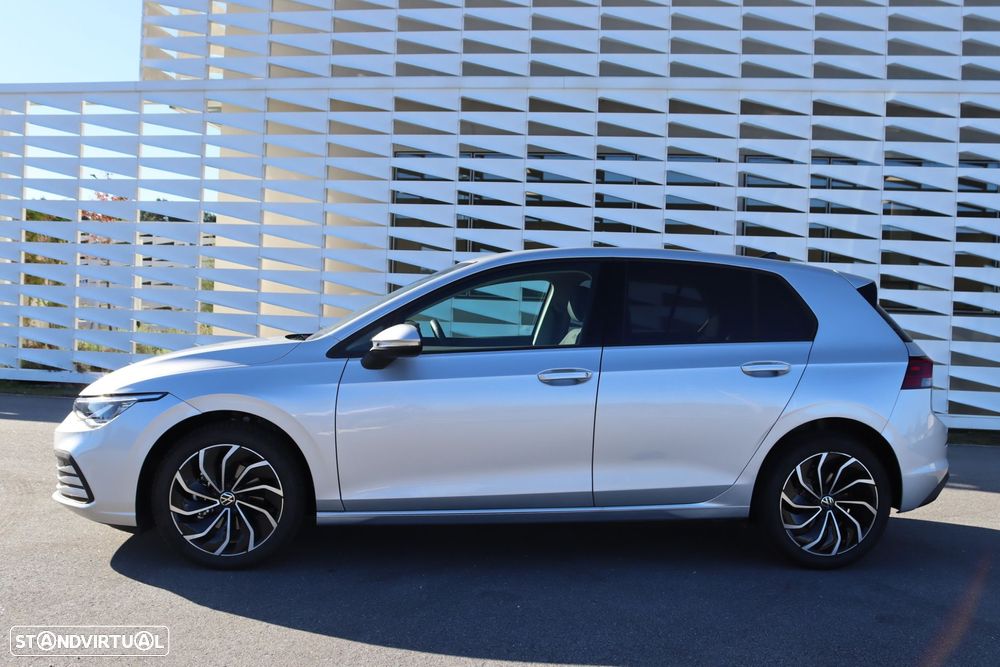 VW Golf 1.0 TSI Life - 23