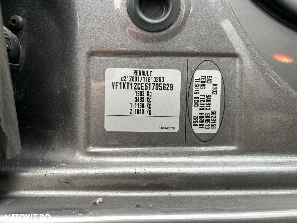 Renault Laguna dCi 110 FAP EDC Bose Edition - 27