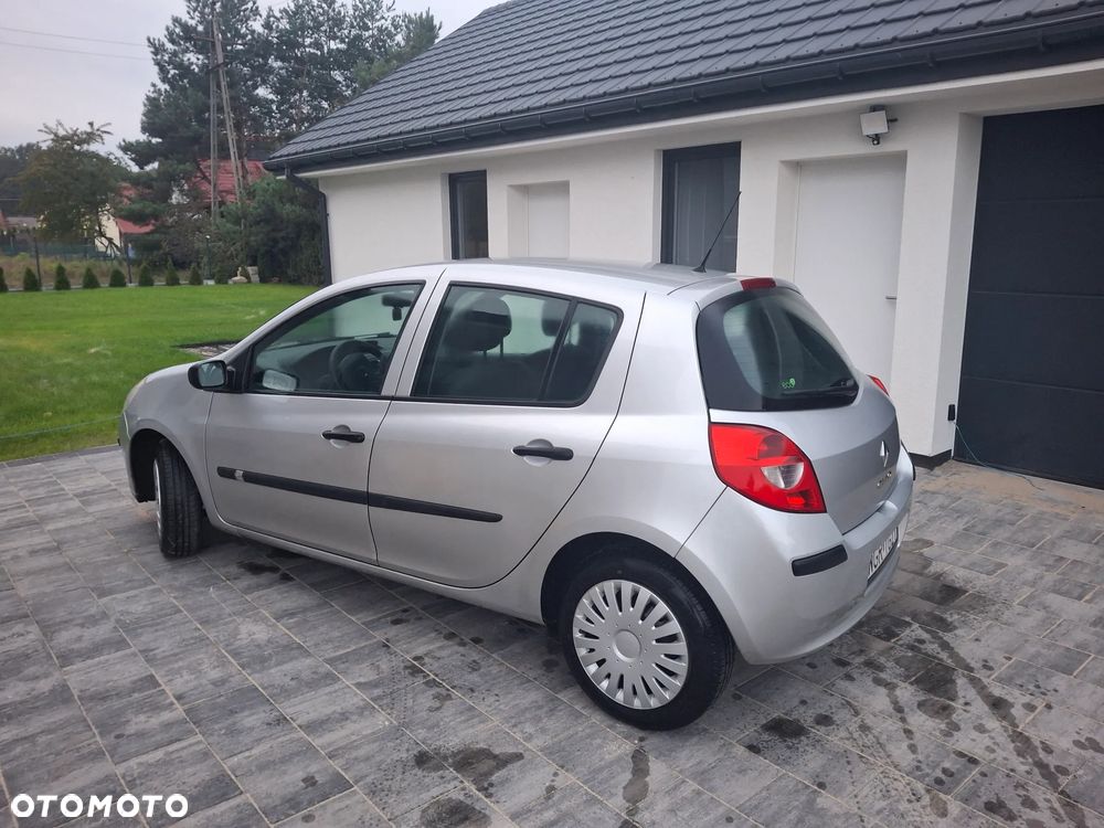 Renault Clio 1.2 16V Tech Run Euro5 - 3