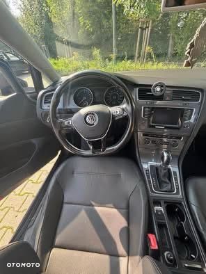 Volkswagen Golf - 5