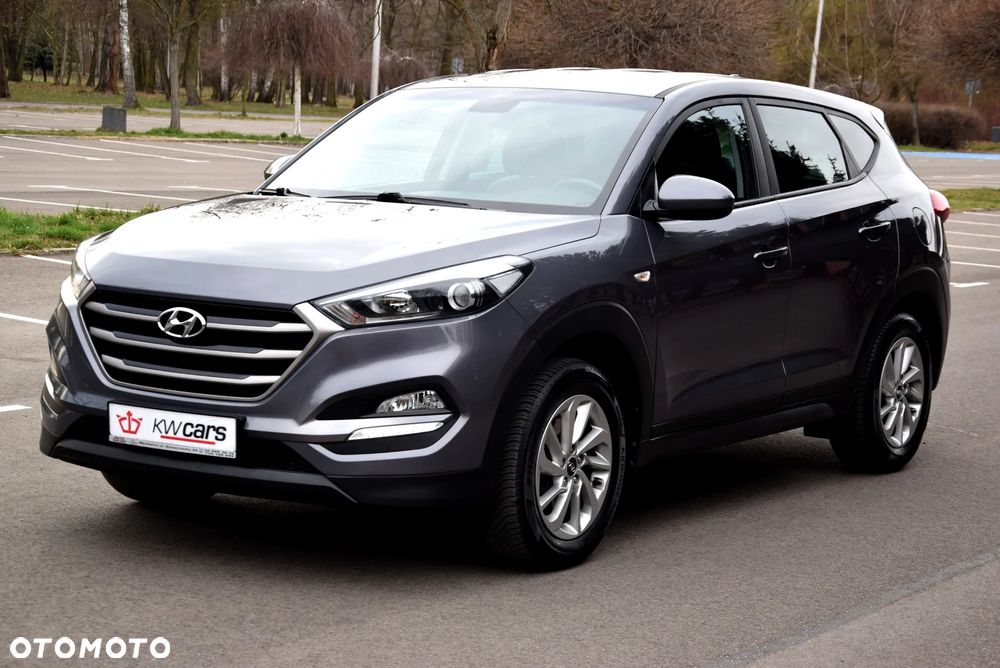 Hyundai Tucson 1.6 GDI BlueDrive Comfort 2WD - 11