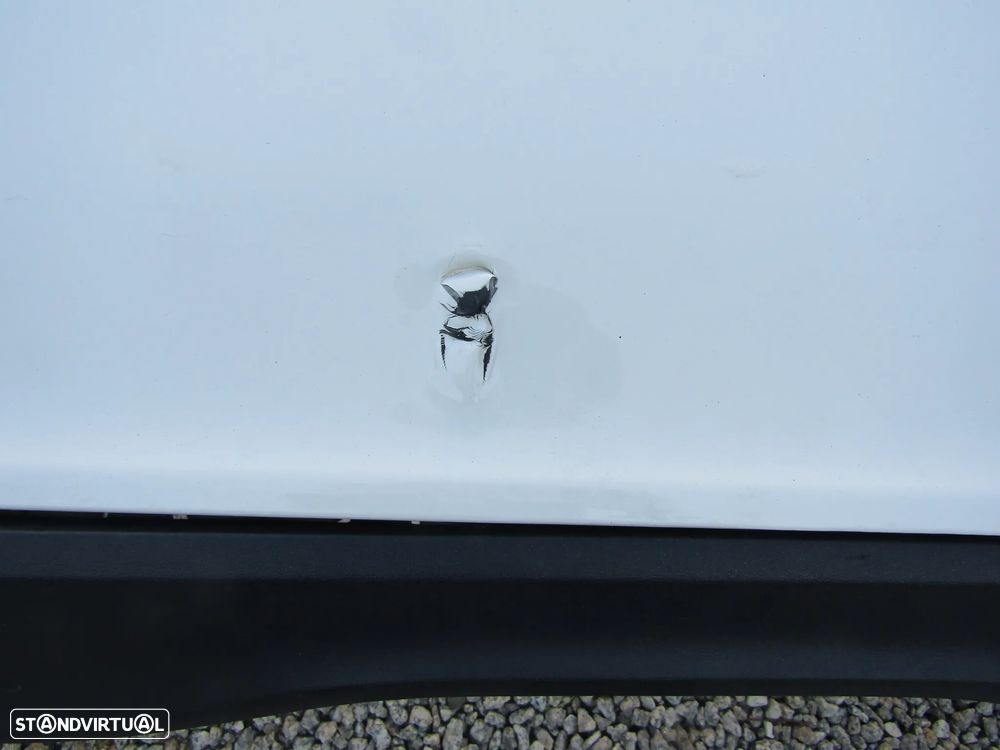 Para-choques tras Mercedes classe A ano 2014  original - 6