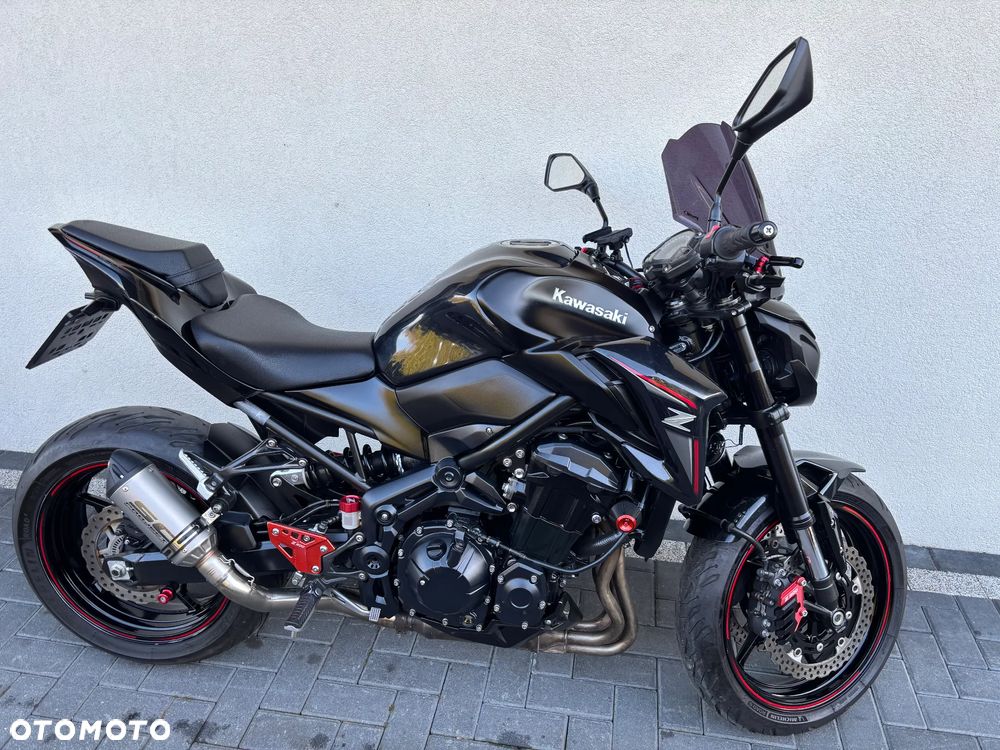 Kawasaki Z 900 - 8