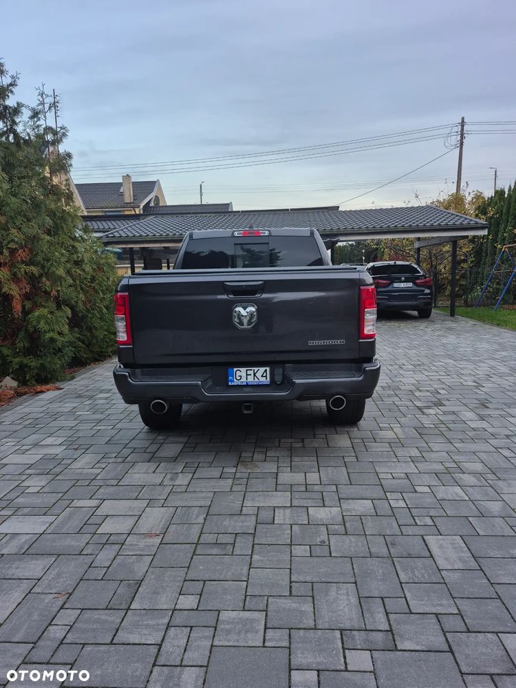 RAM 1500 Crew Cab Sport - 8