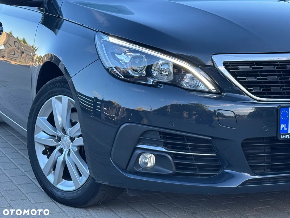 Peugeot 308 1.5 BlueHDi Allure S&S - 19