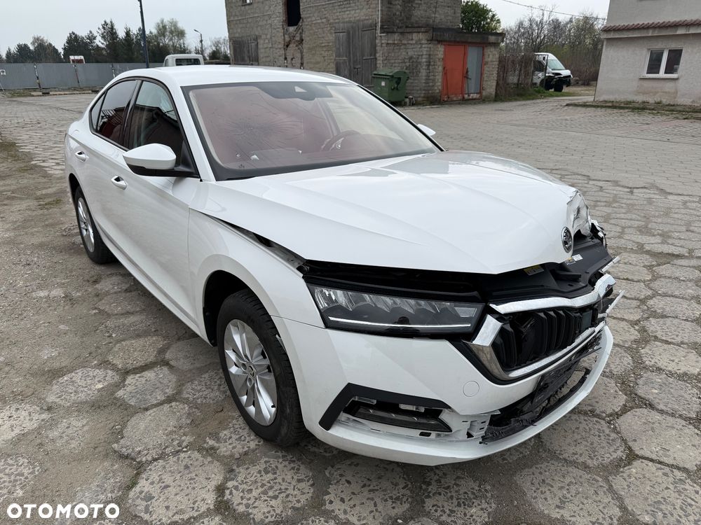 Skoda Octavia 2.0 TDI Exclusive - 9