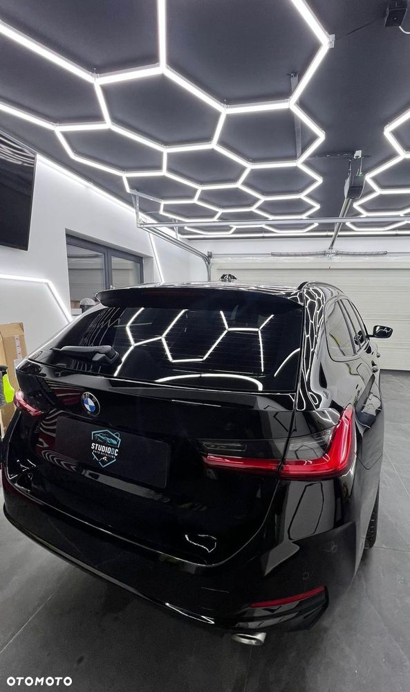 BMW Seria 3 318d - 4