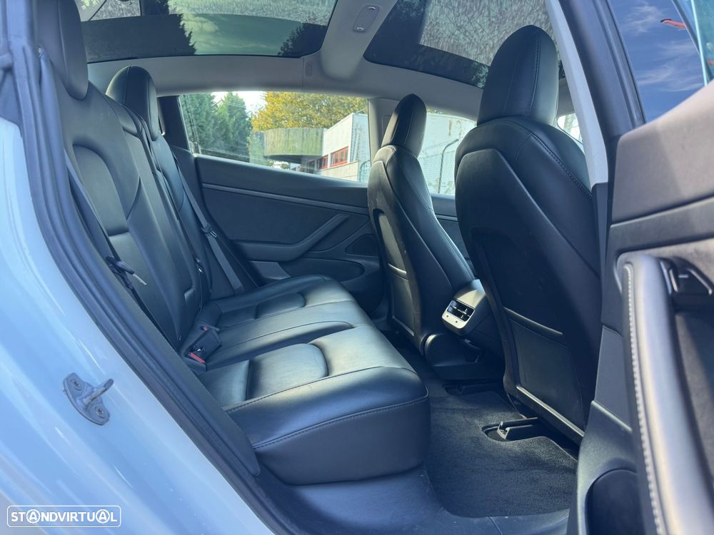 Tesla Model 3 Standard RWD Plus - 18
