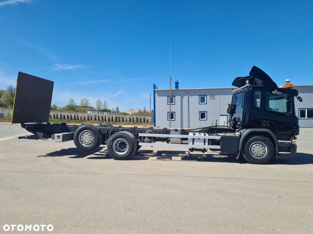 Scania P320 6X2 EURO6 RAMA DO ZABUDOWY Z HYDRAULKĄ - 3