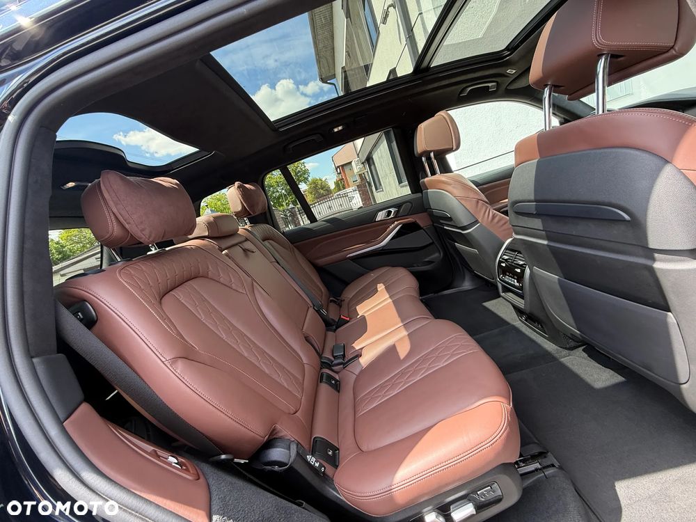 BMW X7 xDrive30d sport - 26